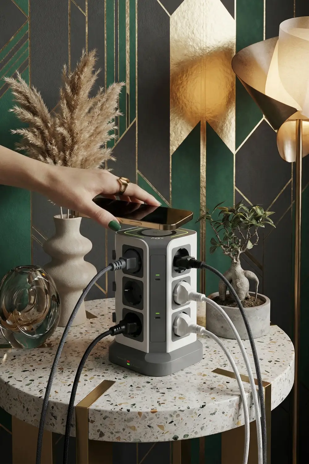 сетевой фильтр с gan зарядкой Agni в интерьере