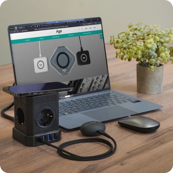 Сетевой фильтр башня 4 розетки, 2 метра, 3 USB + 1 Type-C 20 Вт, беспроводная зарядка, чёрный TP-VE4U5E-C-W